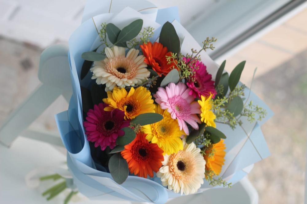 Букет цветов из: Герберы в Молодежном