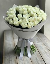 Букет 35 Белых роз в Молодежном