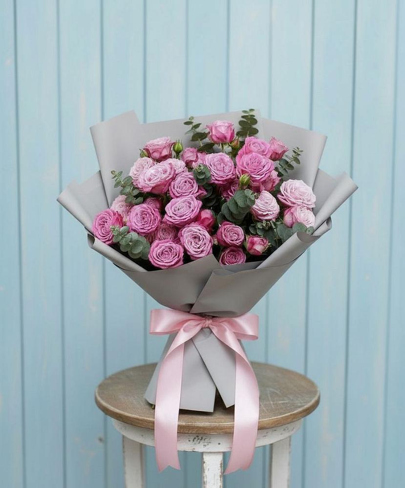 Букет цветов из: Розы в Молодежном