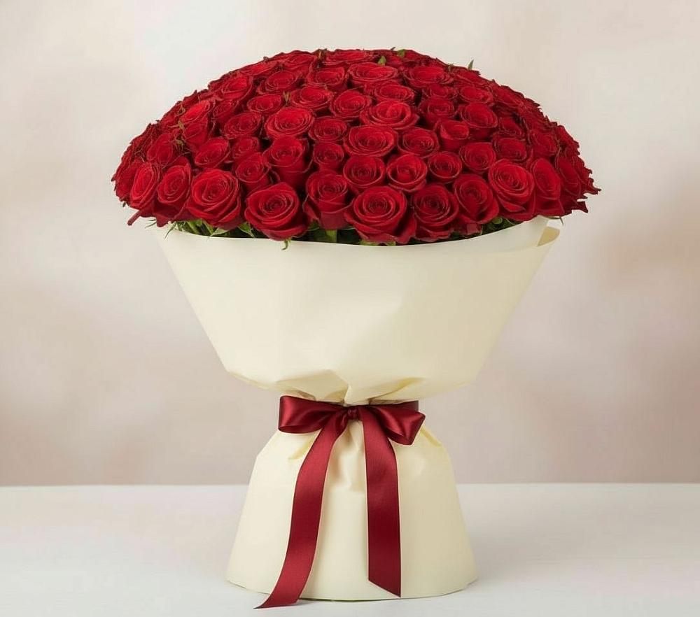 Букет 101 Красная роза Милано в Молодежном