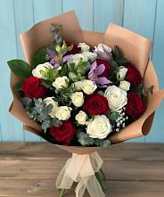 Букет цветов из:  Розы и Альстромерии в Молодежном