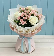 Букет цветов из:  Розы в Молодежном