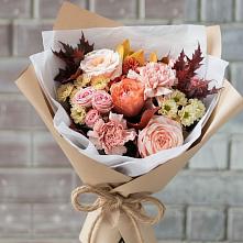 Букет цветов из:  Гвоздики, Хризантемы и Розы в Молодежном