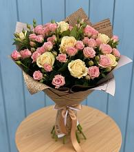 Букет цветов из:  Розы в Молодежном