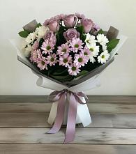 Букет цветов из:  Хризантемы и Розы в Молодежном