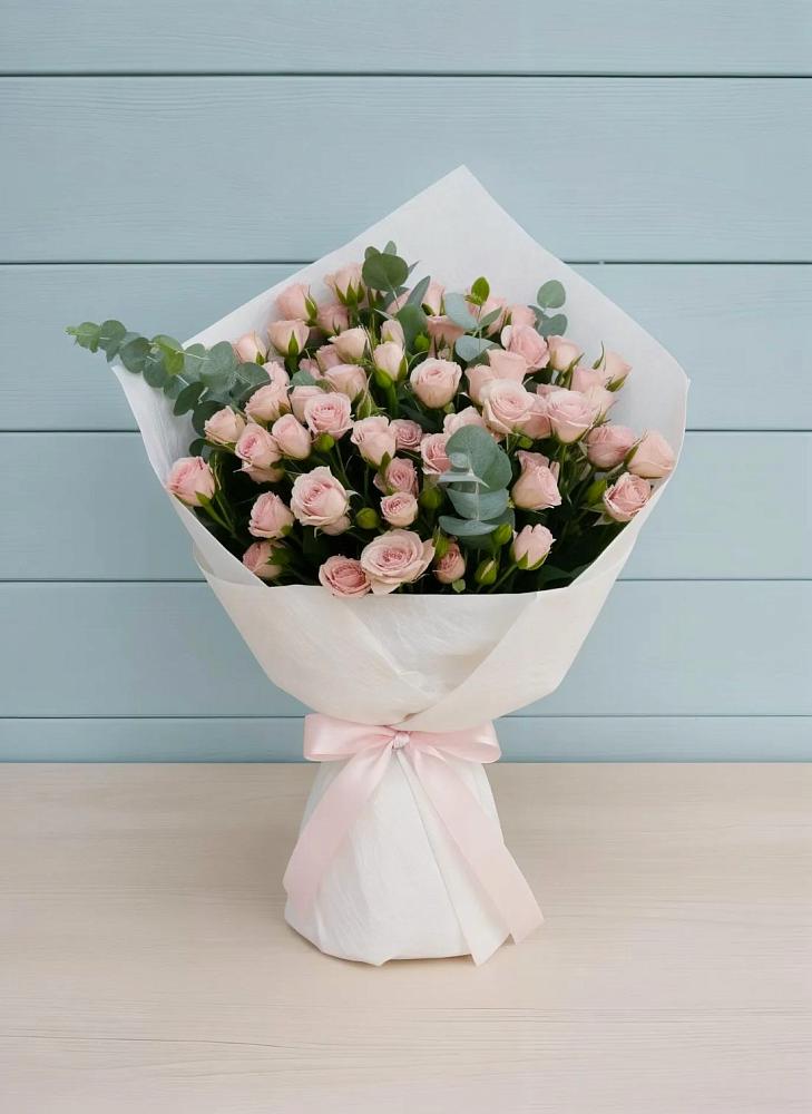 Букет цветов из: Розы в Молодежном