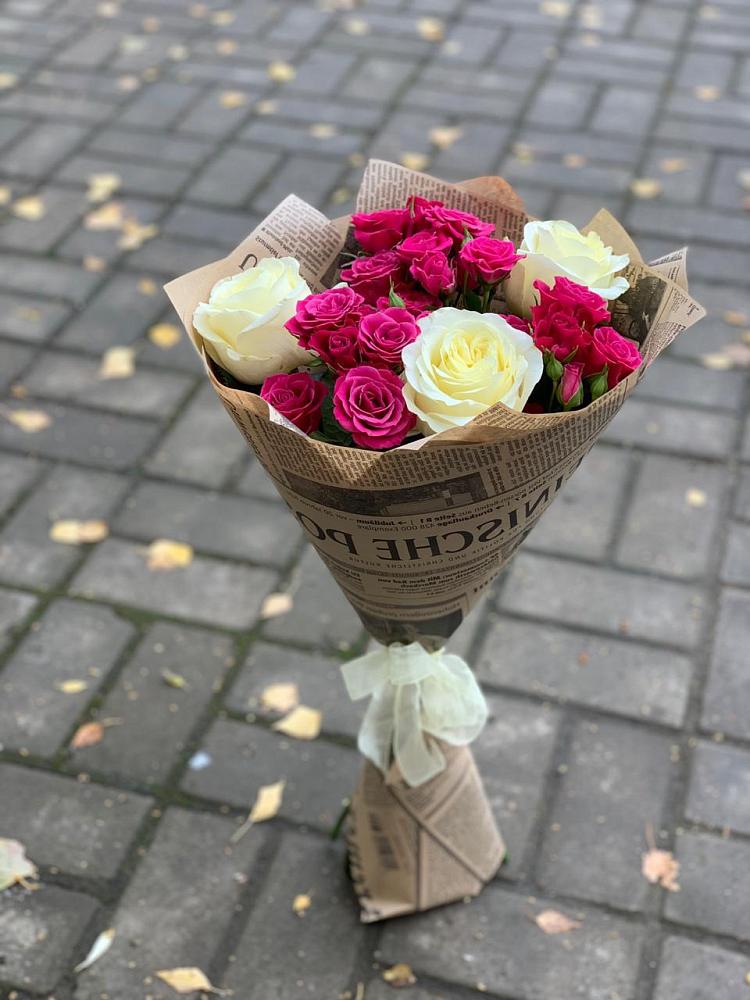 Букет цветов из: Розы в Молодежном
