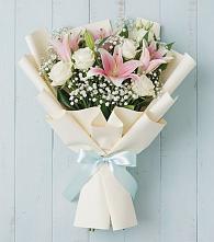 Букет цветов из:  Лилии в Молодежном