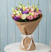 Букет цветов из:  Лизиантусы в Молодежном