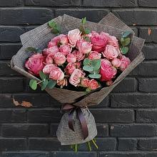 Букет цветов из:  Розы в Молодежном