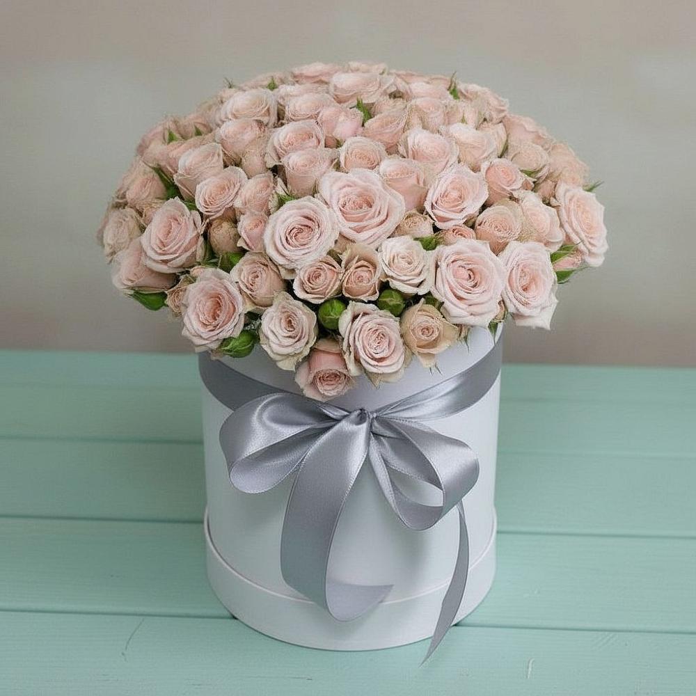 Цветочная композиция из Розы в шляпной коробке в Молодежном